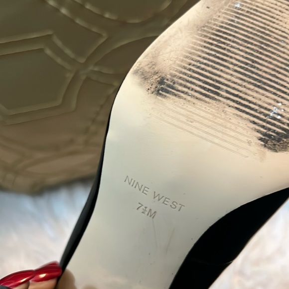 Ninewest | patent black block heel | work shoes | 7.5 - Picture 2 of 6